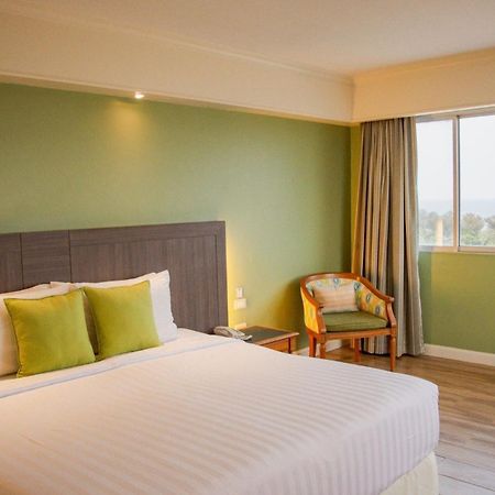 Hua Hin Grand Hotel And Plaza - Sha Extra Plus Ngoại thất bức ảnh