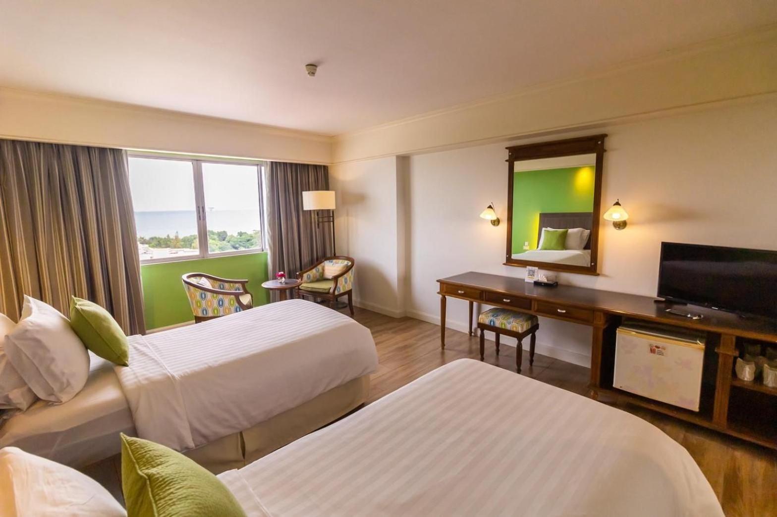 Hua Hin Grand Hotel And Plaza - Sha Extra Plus Ngoại thất bức ảnh